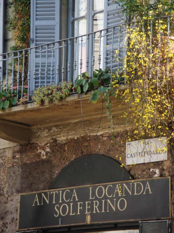 Antica Locanda Solferino Milán Exterior foto